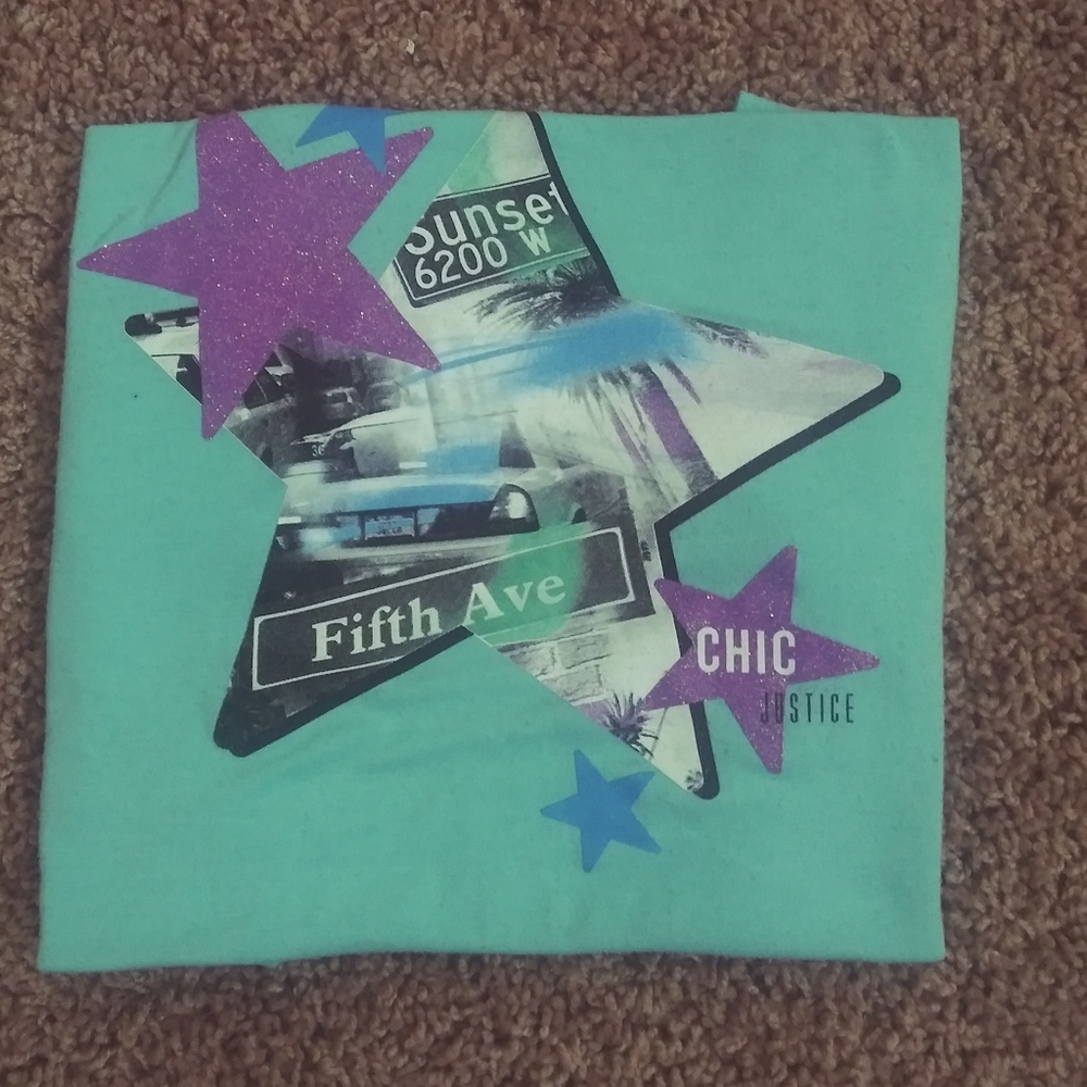 Shirt - Picture 4 of 4
